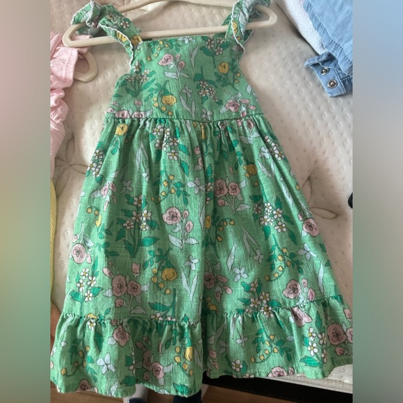 6 toddler dresses $35 sizes 2T one of them 18-24 months carters, target macys - Picture 6 of 6